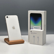iPhone SE 2022 (3-го поколения) 128GB Starlight