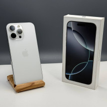 iPhone 16 Pro Max 512GB White Titanium 90%